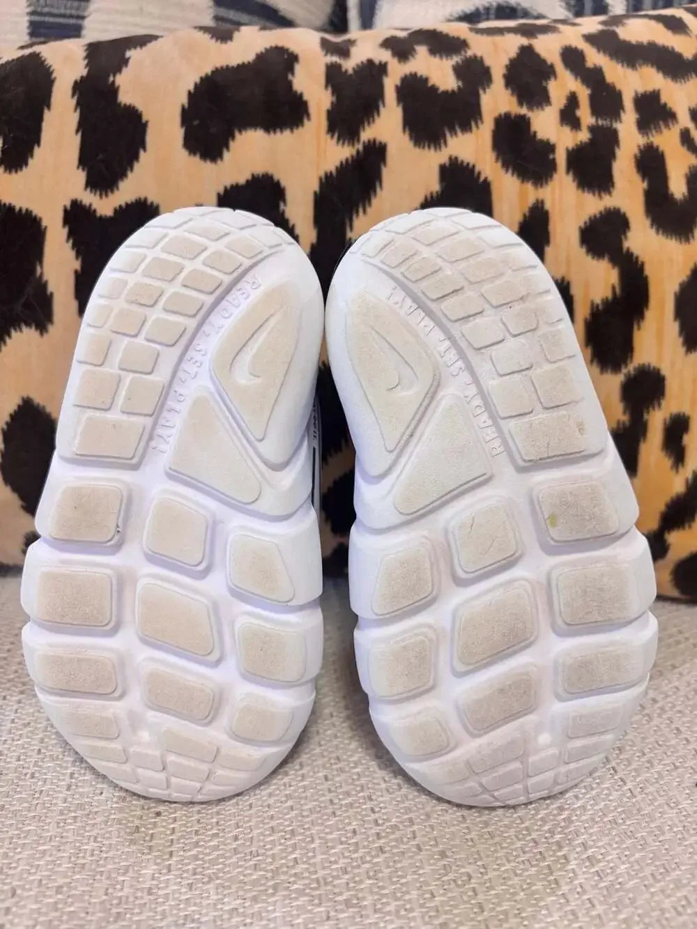 Nike Flex Runner 2 Size 4C Toddler White